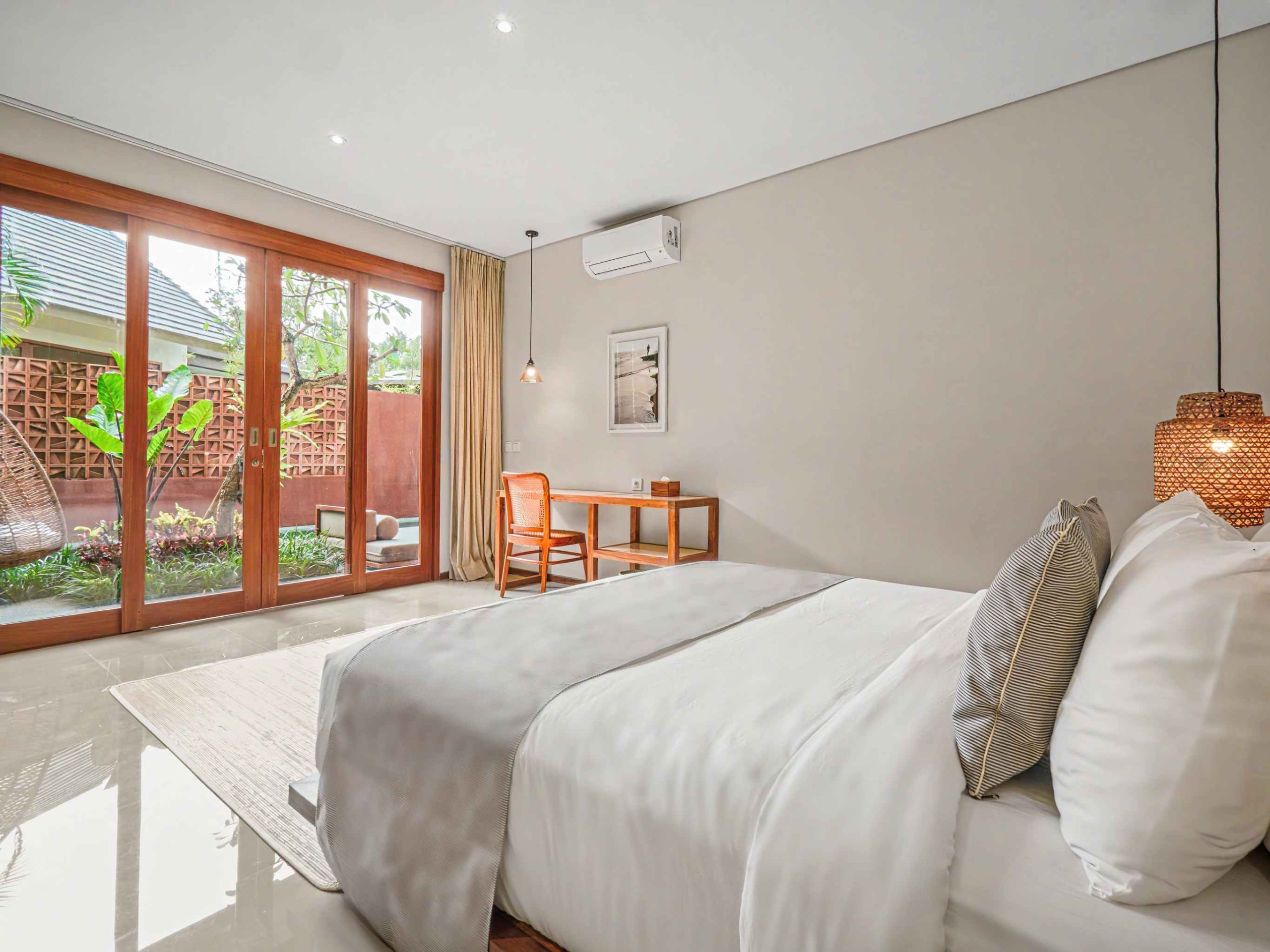 3_Agra Bedroom 1